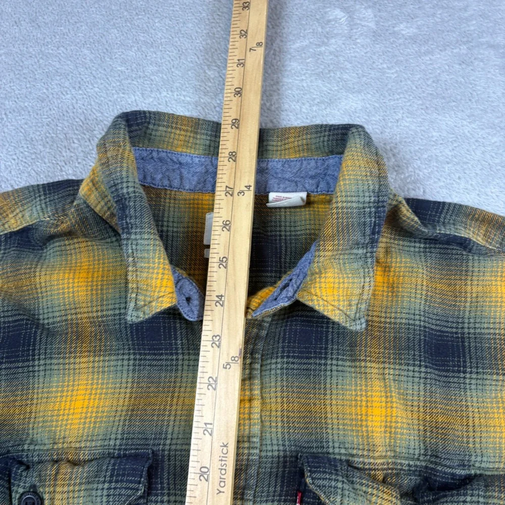 Levi's Shirt Mens Medium Relaxed Fit Plaid Flannel Yellow Black Long Sleeve
